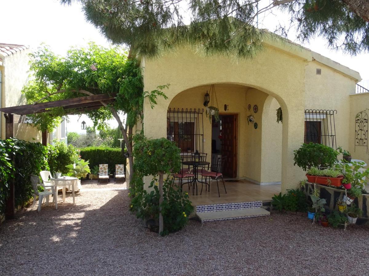 Casa Mediterraneo La Marina Exterior photo